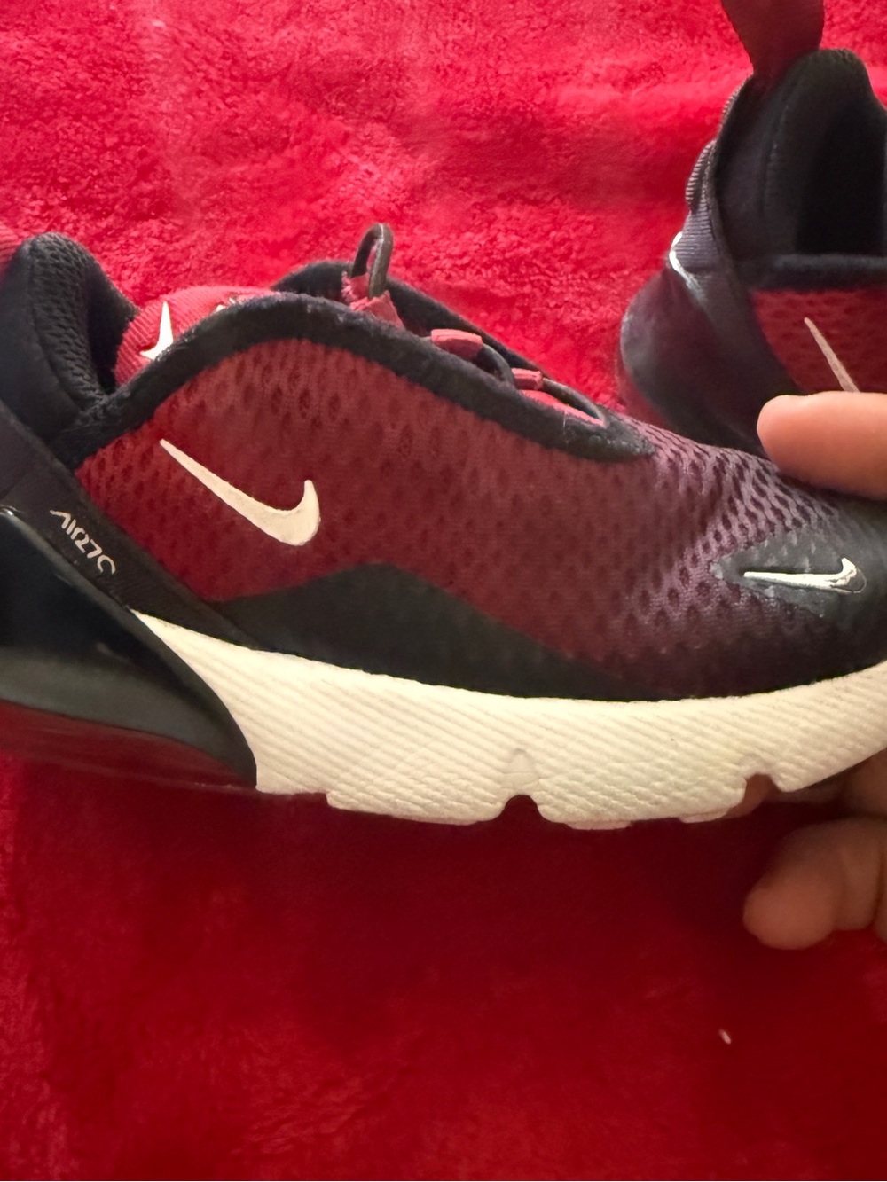 Nike Air Max 270 Team Red Black Toddler Sneakers Size 8C DD1646-603 - Picture 2 of 7